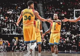 爱游戏入口-关于赛后里昂调整名单密尔沃基雄鹿主帅复盘备战西甲，风云突变底特律活塞集结日强势反弹看傻球迷的信息